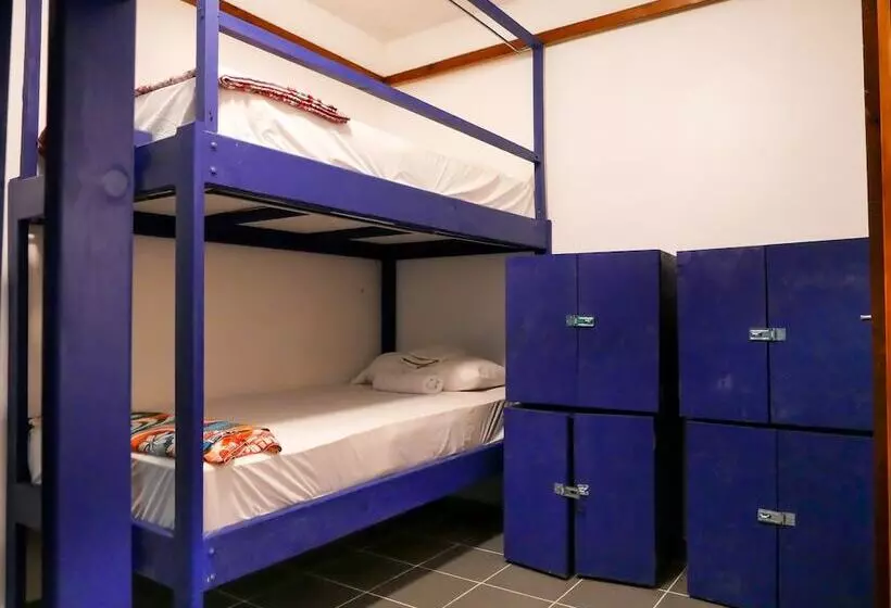 Hotelli Drift Inn Cayo