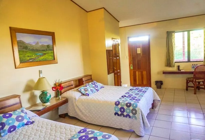 Hotelli Drift Inn Cayo