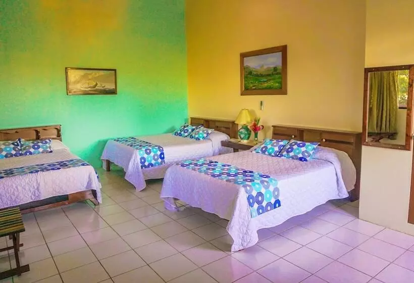 Hotelli Drift Inn Cayo