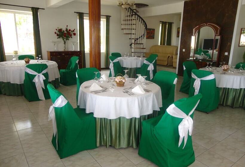 בית מלון כפרי Pôr Do Sol