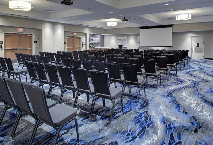 هتل Fairfield Inn & Suites By Marriott Allentown West