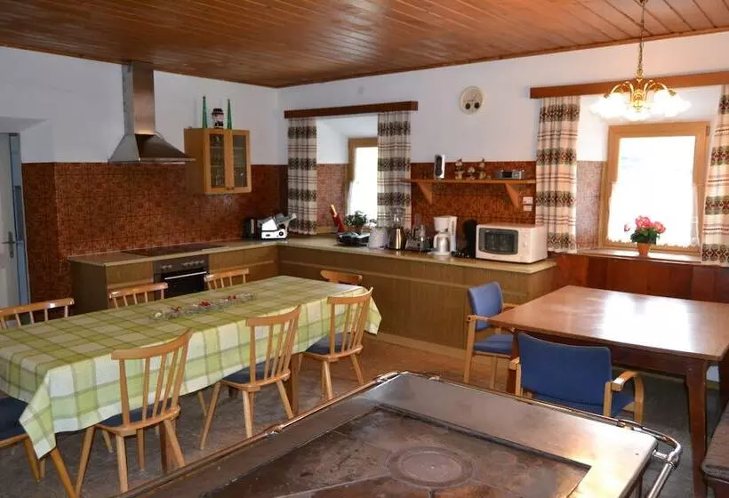 ホテル Ferienhaus Toeldererhof