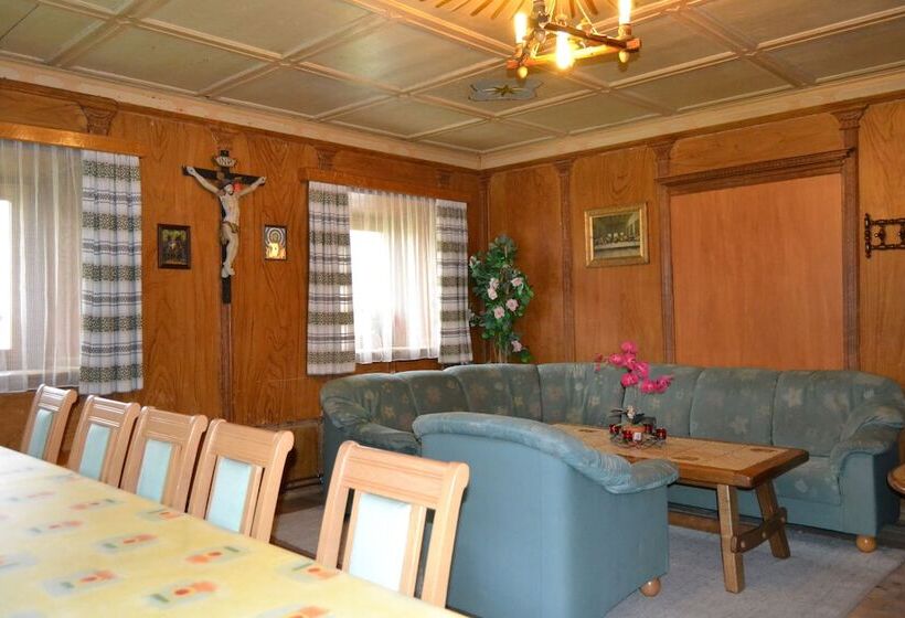 ホテル Ferienhaus Toeldererhof