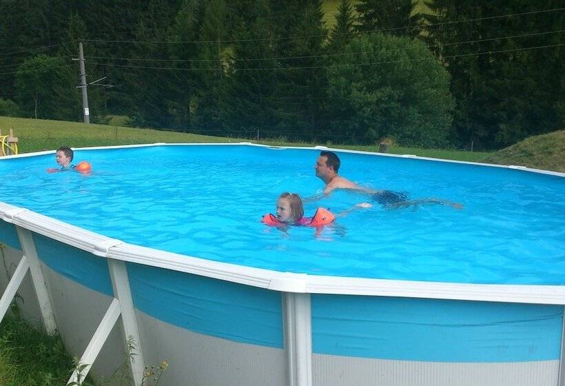 ホテル Ferienhaus Toeldererhof