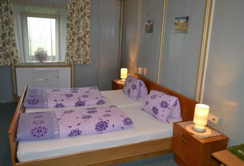 ホテル Ferienhaus Toeldererhof