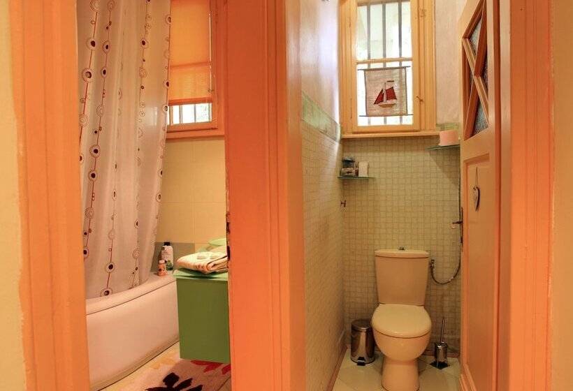 호텔 Guesthouse Tomovi