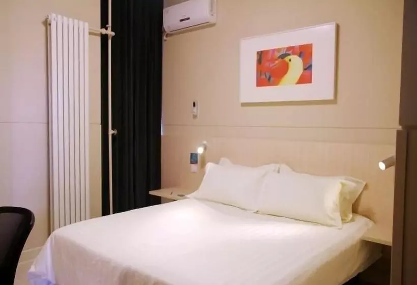 Hotelli Jinjiang Inn Beijing Fengtai East Street Subway Station