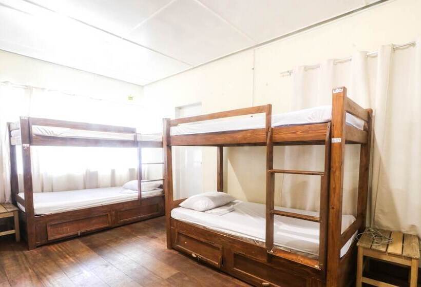 Hotel Kamuning Hostel