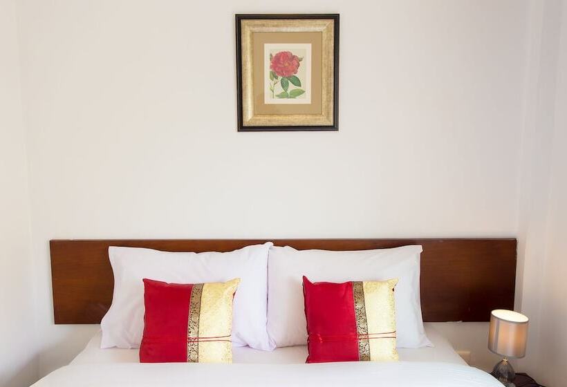 Hotel Nouveau Guesthouse