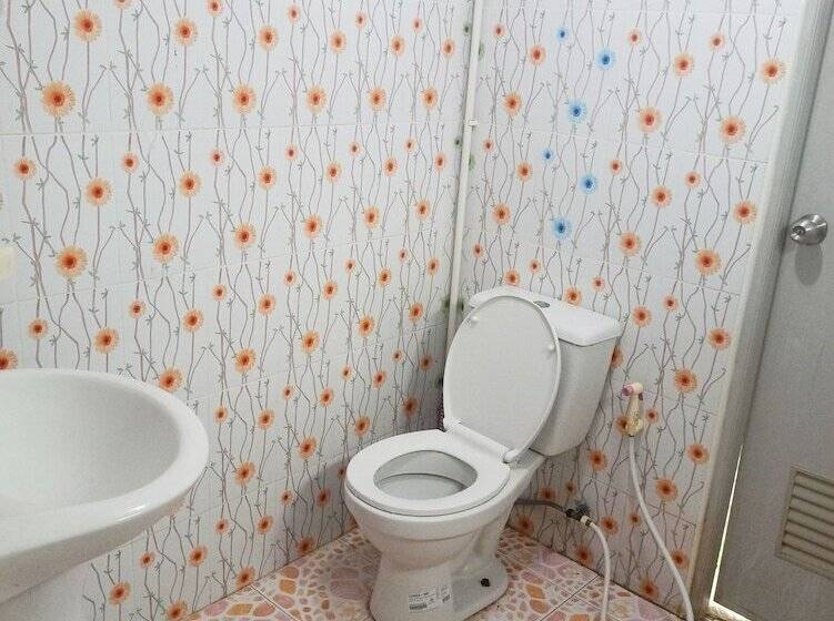 فندق Nu Phuket Airport Residence