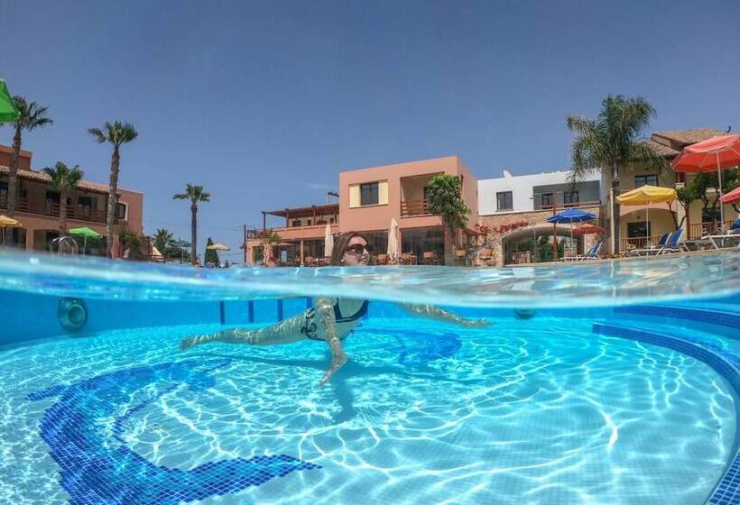 בית מלון כפרי Omega Platanias