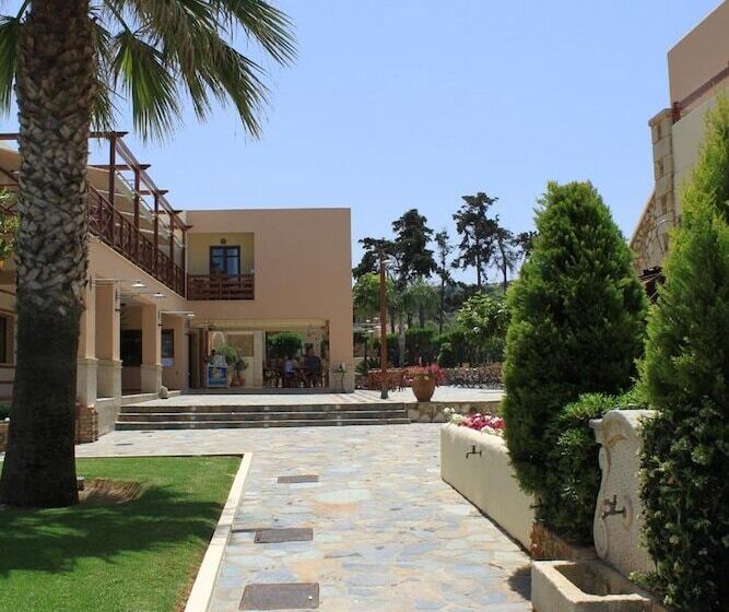 בית מלון כפרי Omega Platanias