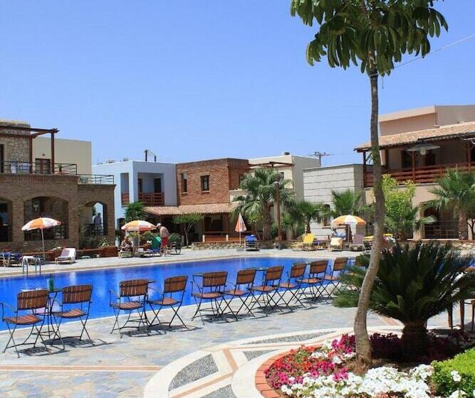 בית מלון כפרי Omega Platanias