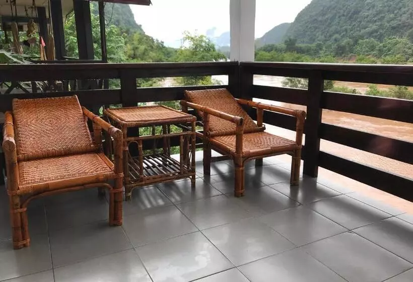 ホテル Riverview Bungalows & Gh