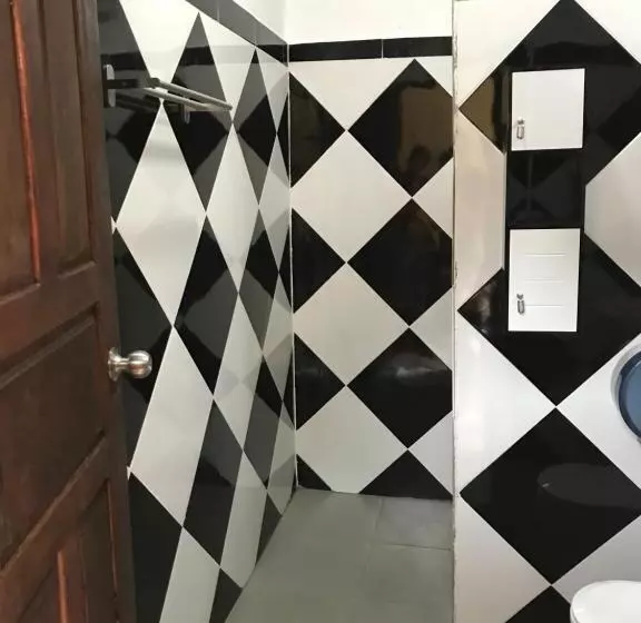 ホテル Riverview Bungalows & Gh