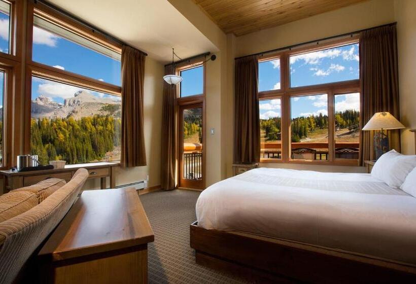 هتل Sunshine Mountain Lodge