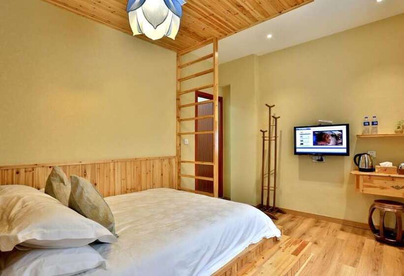 בית מלון כפרי The Blue Lotus Inn Wuzhen