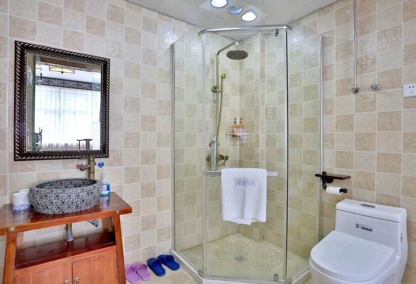 בית מלון כפרי The Blue Lotus Inn Wuzhen