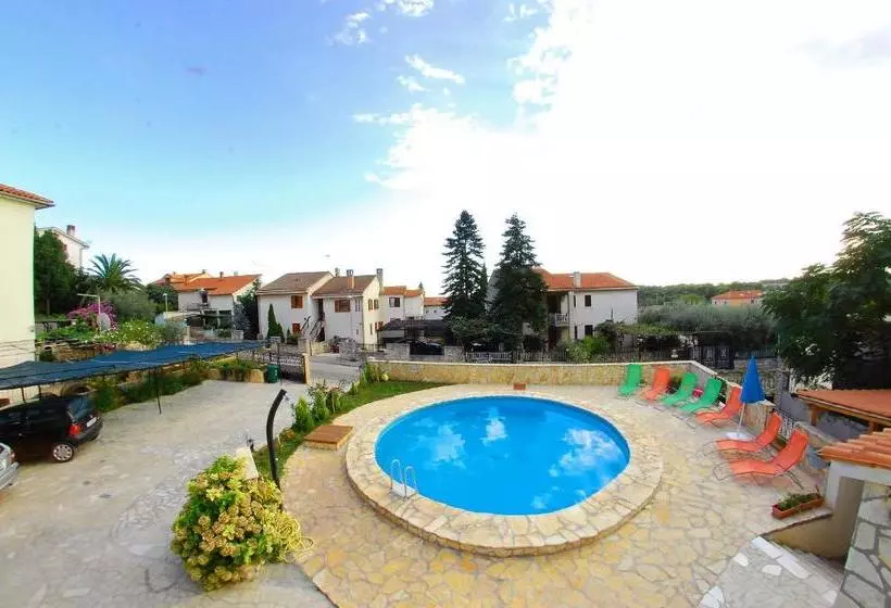 Hotelli Apartments Meditteraneo