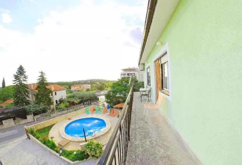Hotelli Apartments Meditteraneo