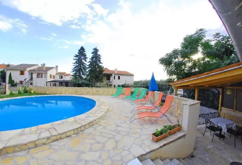 Hotelli Apartments Meditteraneo