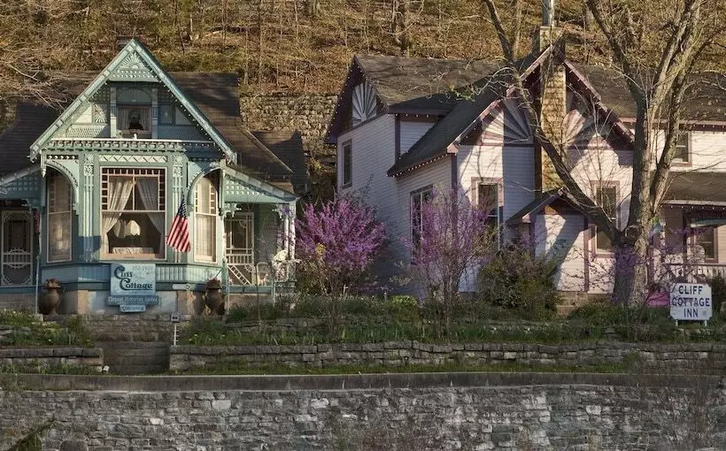 ホテル Cliff Cottage Inn