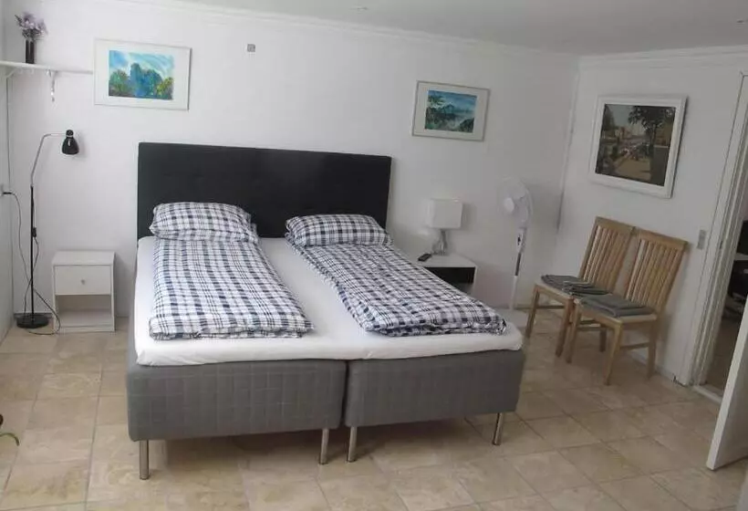 Hotelli Guesthouse Sharon Aarhus
