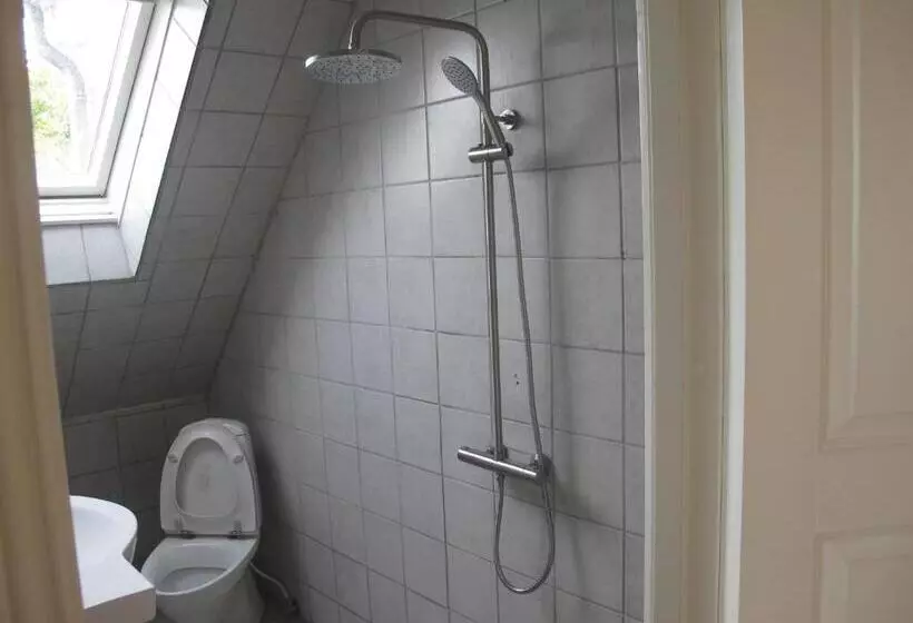 Hotelli Guesthouse Sharon Aarhus