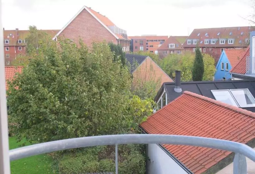 Hotelli Guesthouse Sharon Aarhus