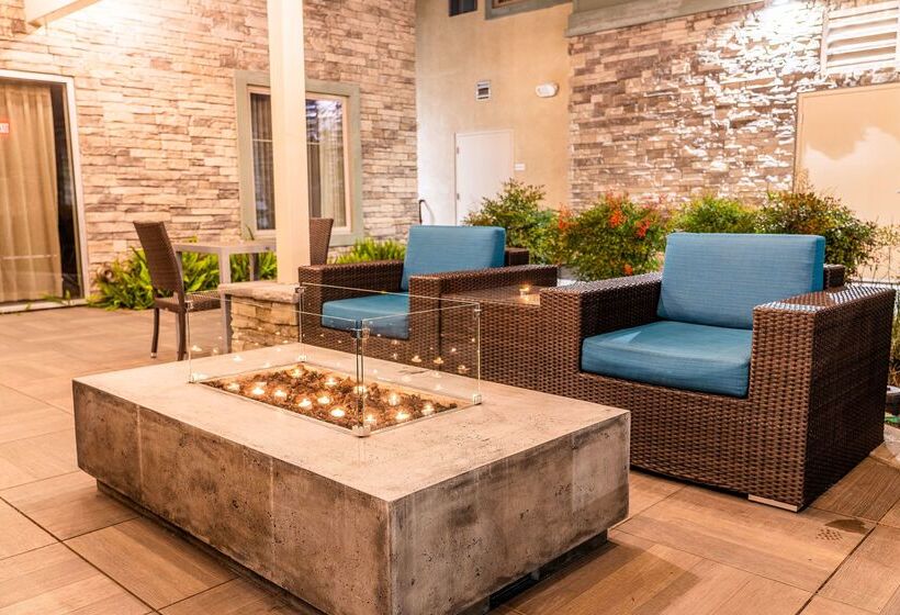 בית מלון כפרי Homewood Suites By Hilton Pleasant Hill Ca