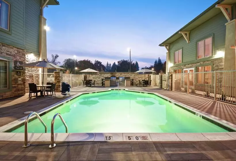 Hotelli Homewood Suites By Hilton Pleasant Hill Ca
