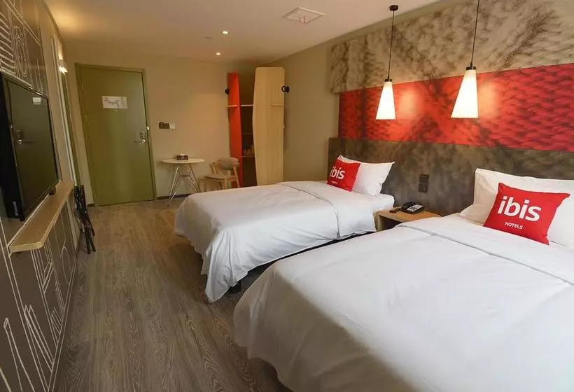 ホテル Ibis Nanjing Tianyin Avenue