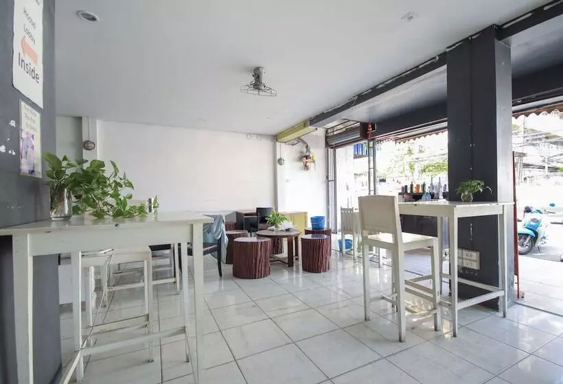 Hotel Phuket Backpacker Hostel