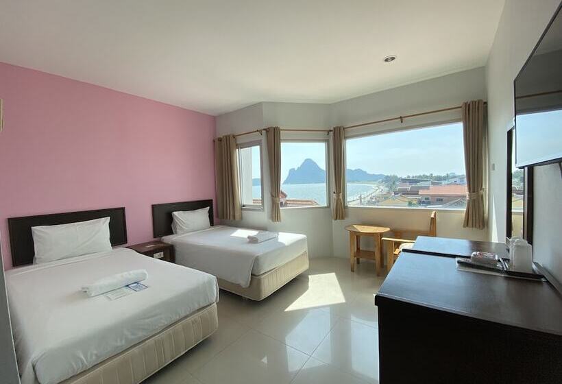 فندق Prachuap Beach