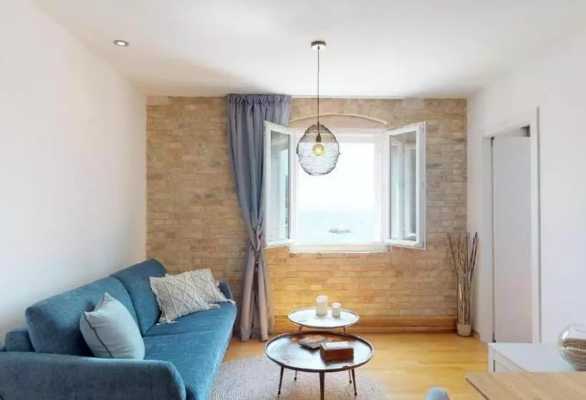 هتل Riva Apartments