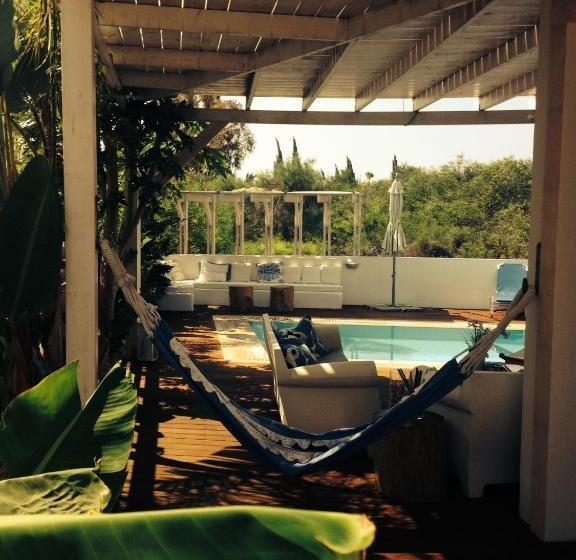 בית מלון כפרי Riverland Villa