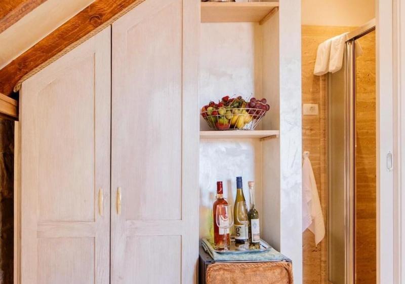 בית מלון כפרי Stone House Luxury Rooms