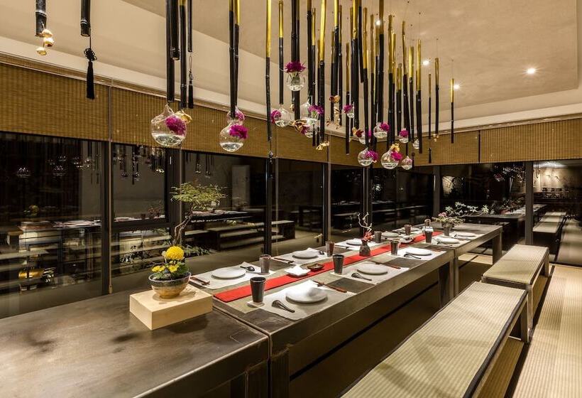 בית מלון כפרי Sukham Advesa Emei