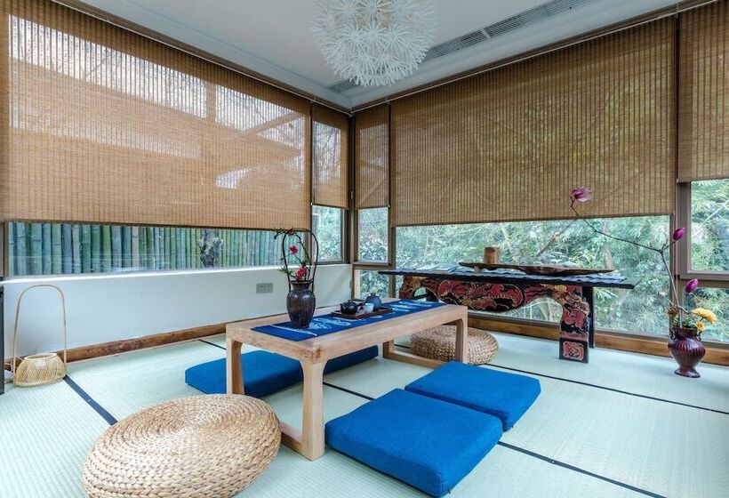 בית מלון כפרי Sukham Advesa Emei