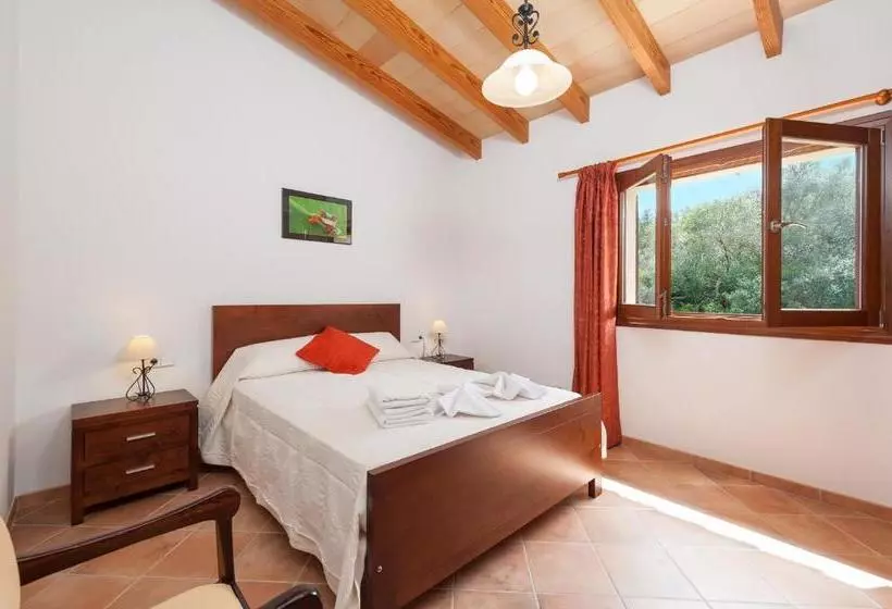 Es Turonet
