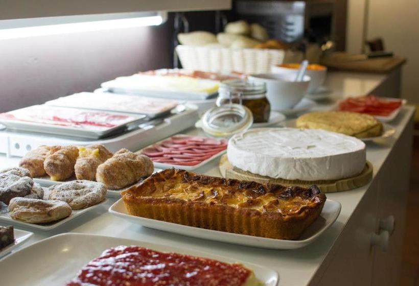 فندق Apartamentos Dos Olivos