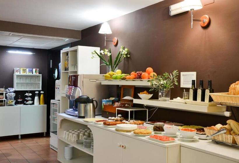 فندق Apartamentos Dos Olivos