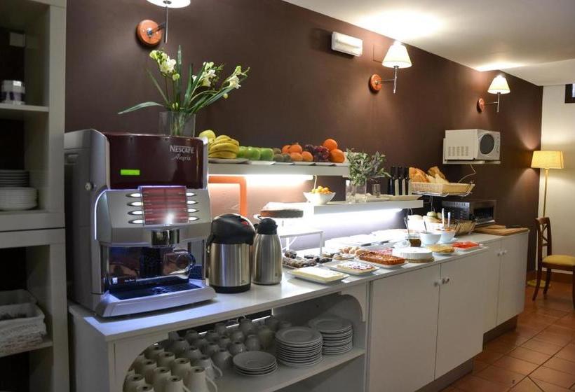 فندق Apartamentos Dos Olivos