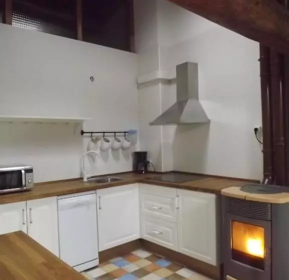 ホテル Apartamentos San Francisco 58