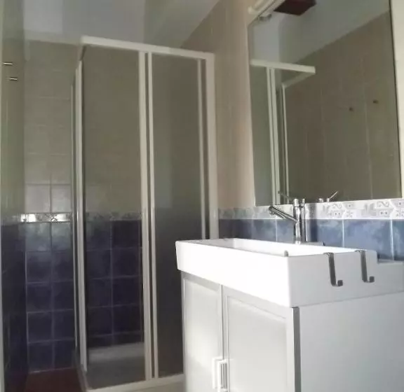 ホテル Apartamentos San Francisco 58