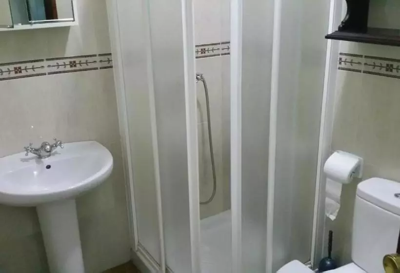 Hotelli Benamahoma Rural