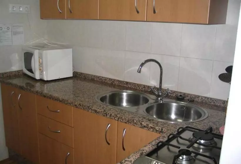 Hotelli Benamahoma Rural