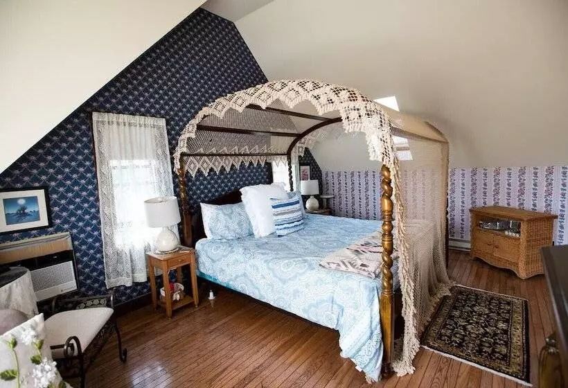 هتل Gardenview Bed And Breakfast
