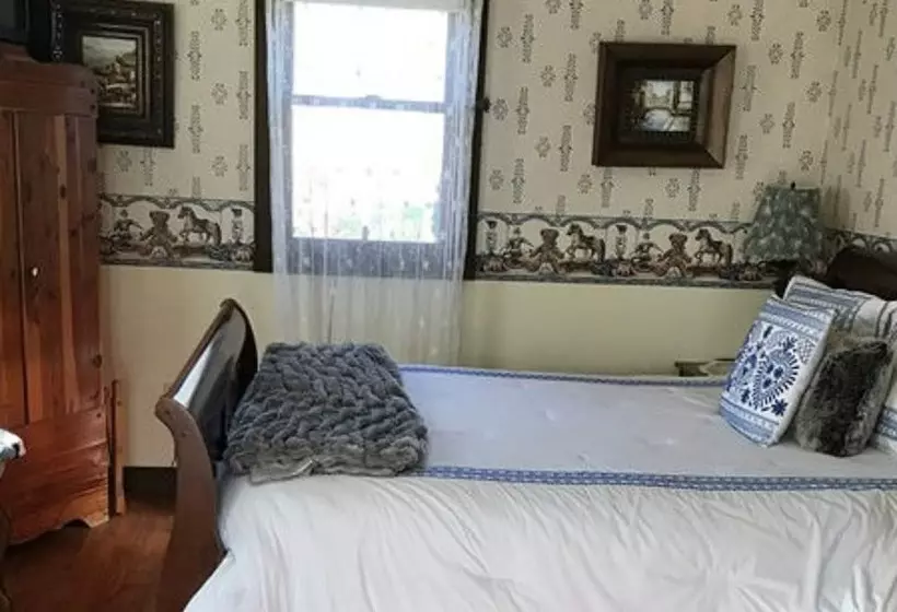 هتل Gardenview Bed And Breakfast