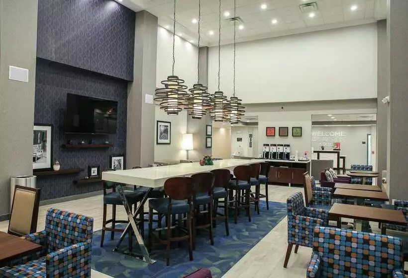 Hotelli Hampton Inn & Suites Mount Laurel/moorestown